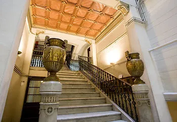 Palace Guesthouse Βαρκελώνη 0*,